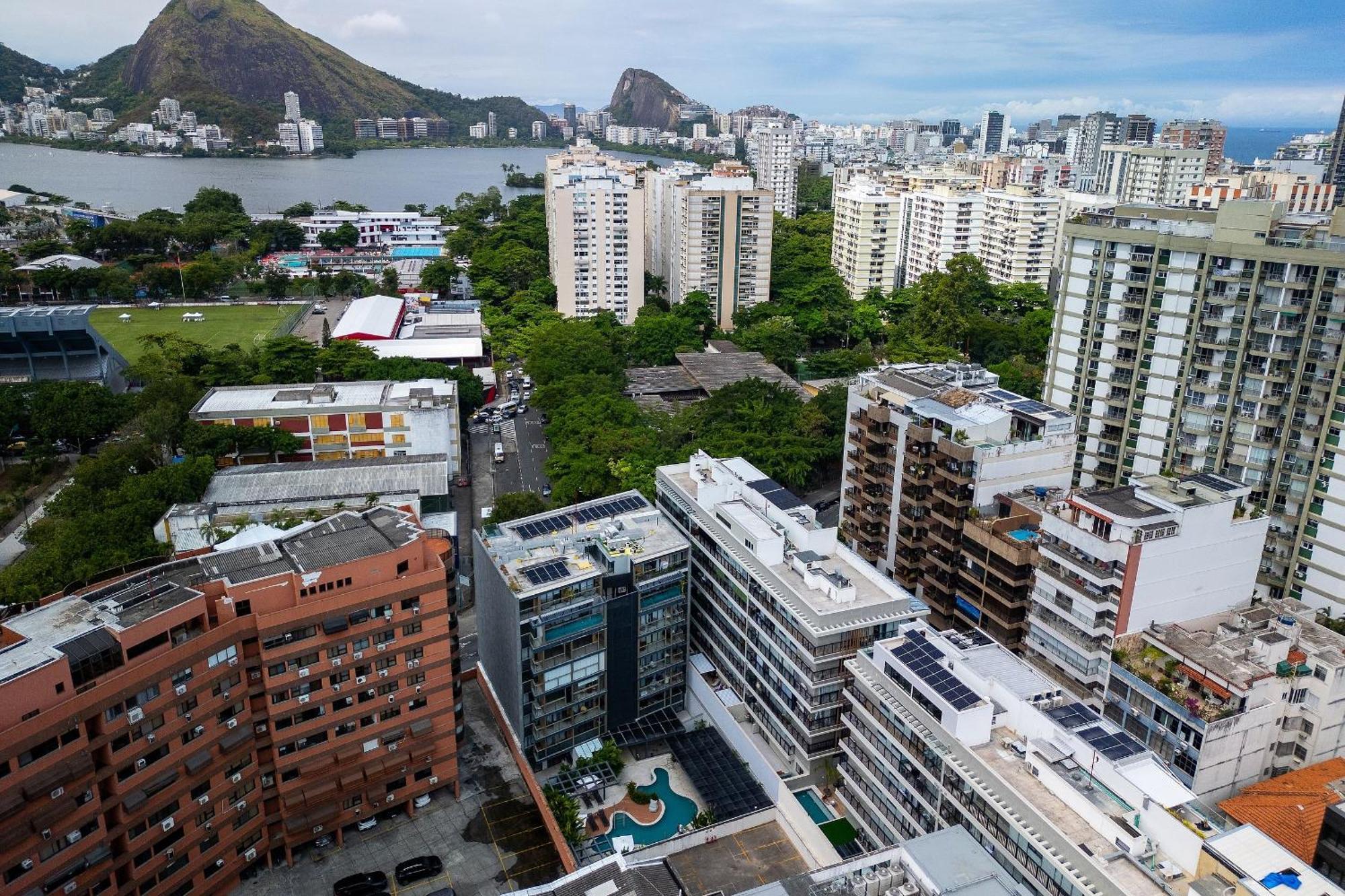 Chique Loft No Leblon Com Varanda E Vista Cristo